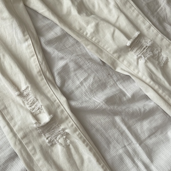 Blue notes white ripped jeans - Picture 2 of 3